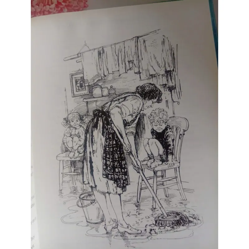 The Complete My Naughty Little Sister Storybook 1002078