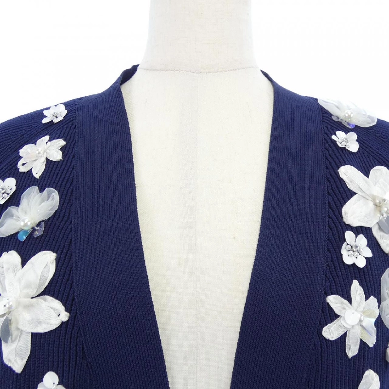 Áo khoác cardigan Chesty - Hàng hiệu Authentic 818511