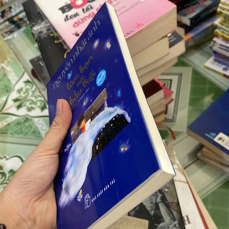 Làm bạn với bầu trời  739451