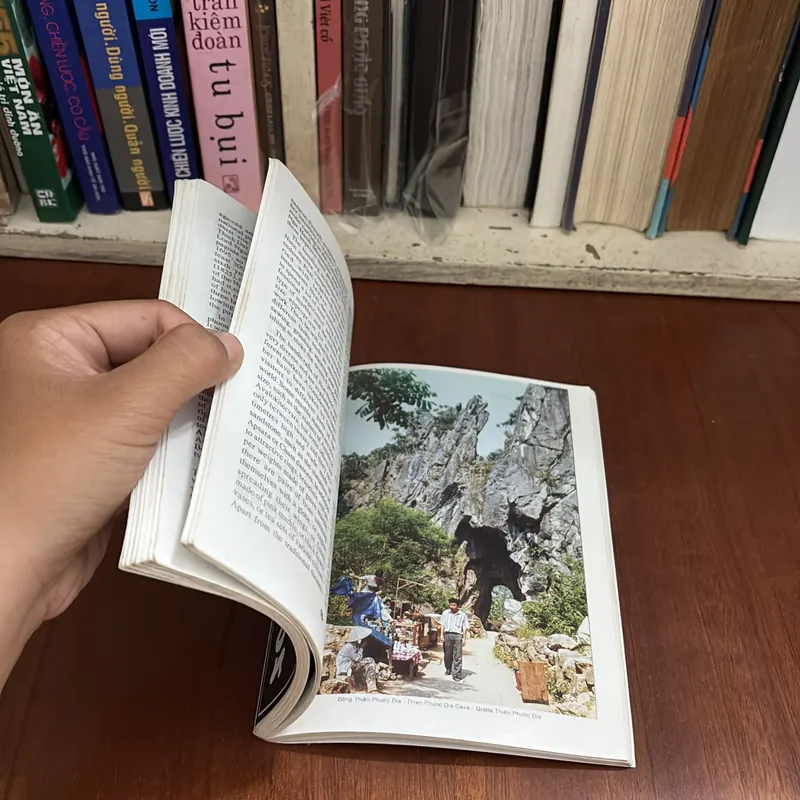II Tựa sách: Ngũ Hành Sơn - Nguyễn Trọng Hoàng - 1997 599491