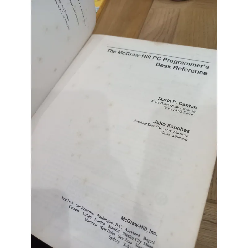 The McGraw-Hill PC programmer's desk reference - Maria P. Canton, Julio Sanchez 568486