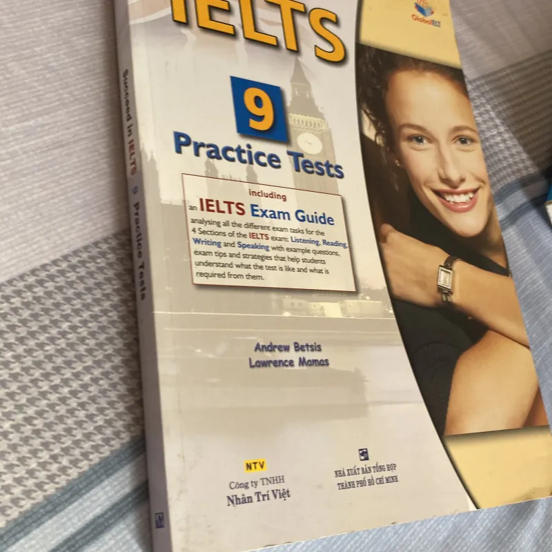 Sách bộ đề 9 tests Succeed in Ielts 753985
