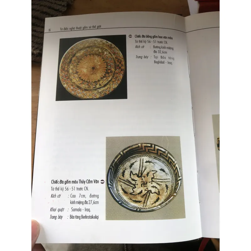 Từ điển nghệ thuật gốm sứ thế giới 1021482