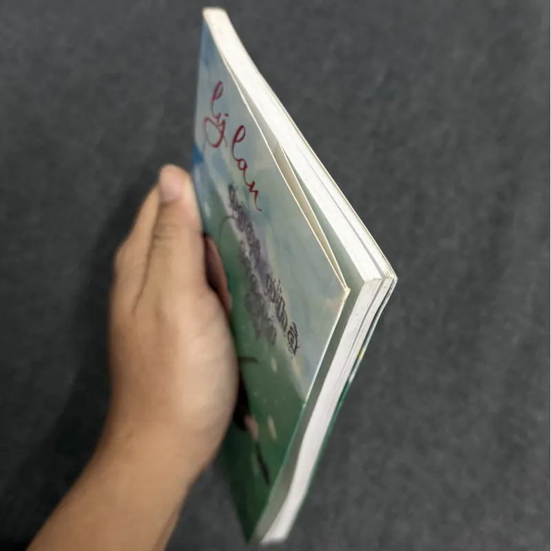 Ngôi nhà trong cỏ - Lý Lan 1010585