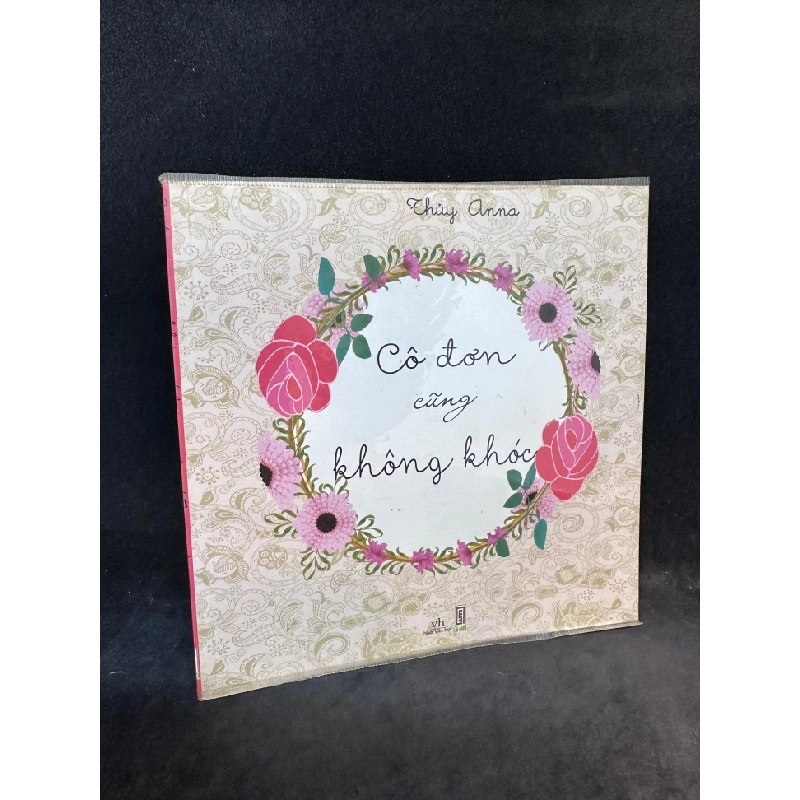 Thơ Cô đơn cũng không khóc Thuỷ Anna New 90% (có chữ ký tác giả) SBM1703 342681