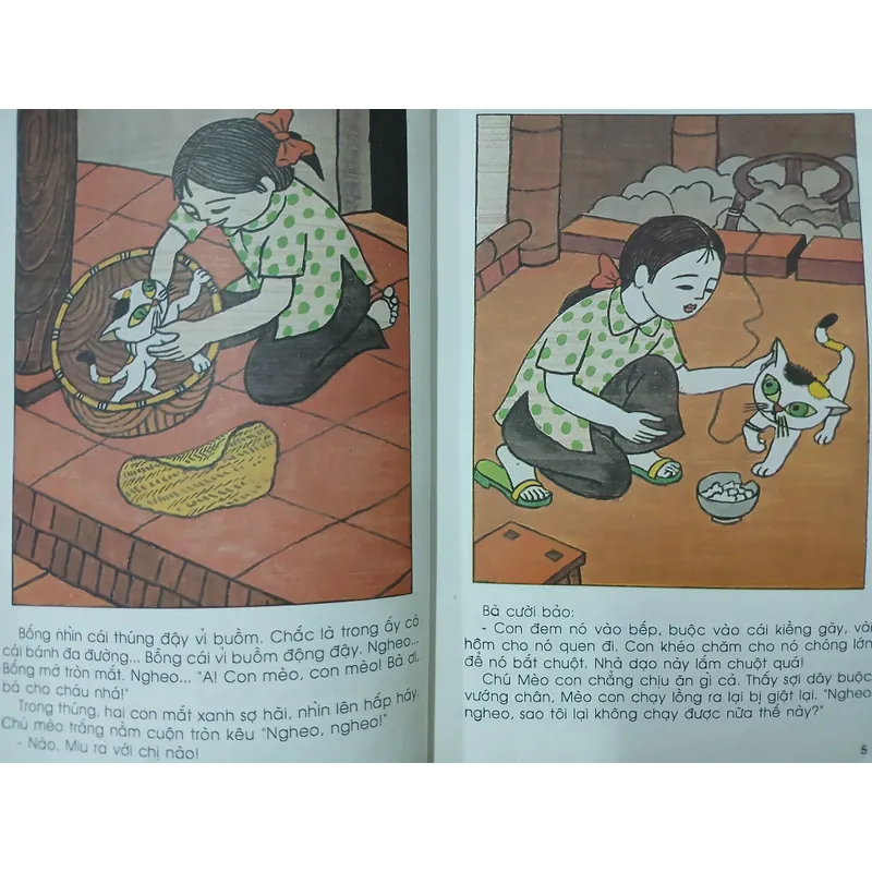 CÁI TẾT CỦA MÈO CON 553275