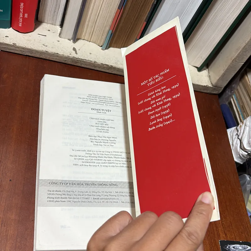 II Tủ Sách Khuê Văn _ Tự Lực Văn Đoàn: Đoạn Tuyệt (Tiểu Thuyết) - Nhất Linh - 2018 721066