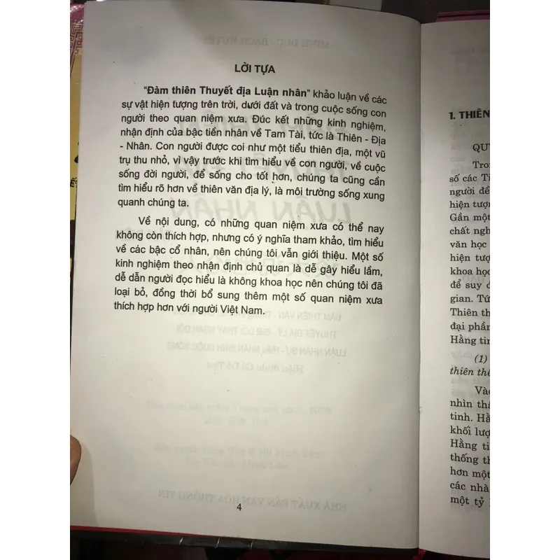 Đàm thiên thuyết địa luận nhân  700560