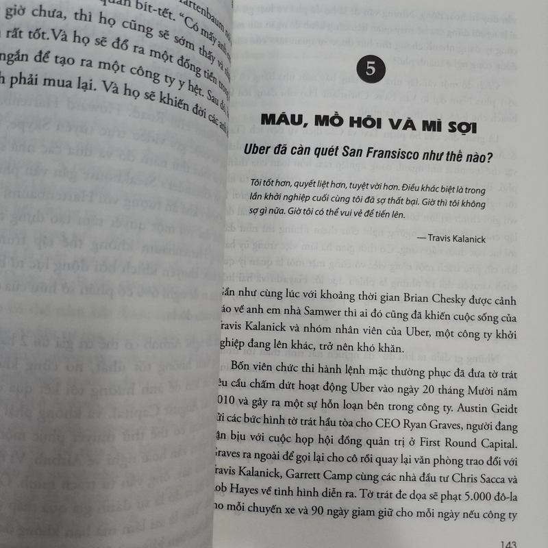Sách Đế chế kỳ lân của Brad Stone 527318