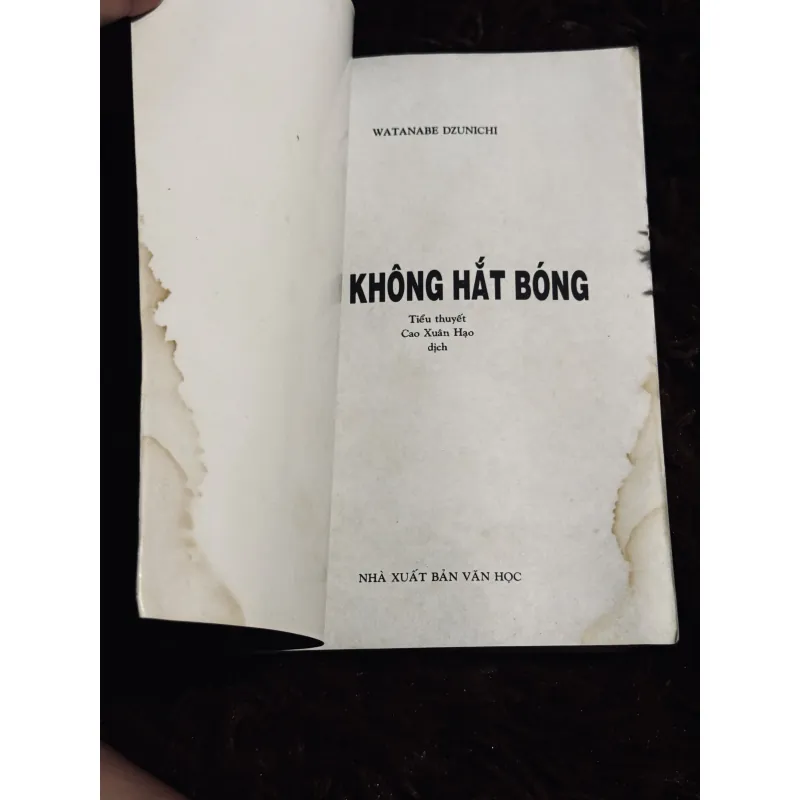 Đèn không hắt bóng 745666