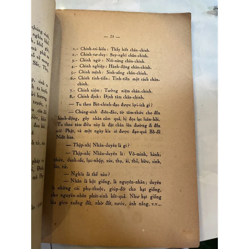 BIỆN MINH VỀ TU CHỨNG CỦA PHẬT GIÁO - THÍCH TRUNG QUÁN 778546