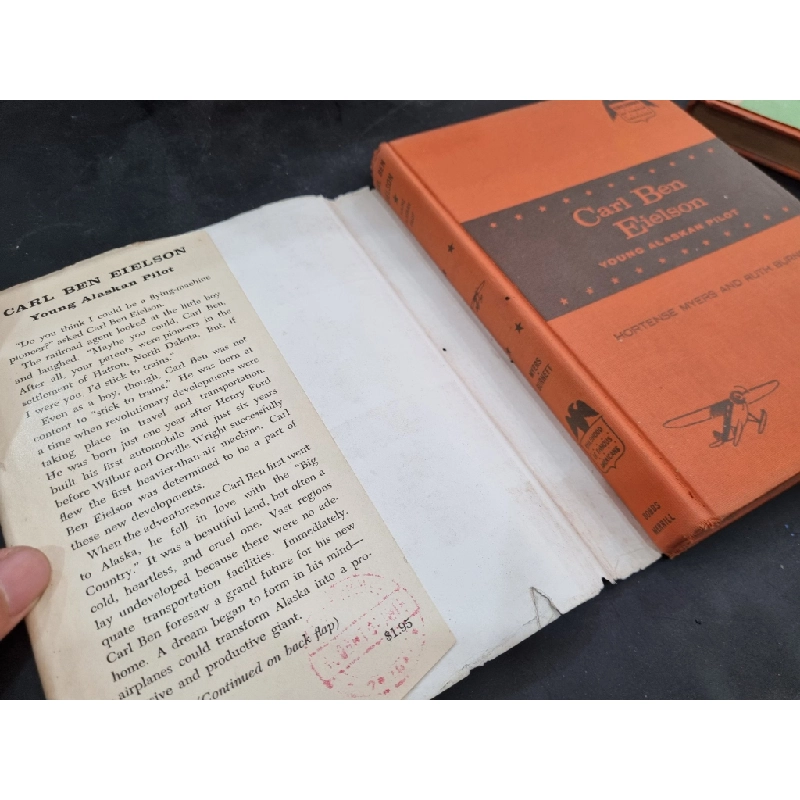 CHILDHOOD OF FAMOUS AMERICANS SERIES : CARL BEN EIELSON - YOUNG ALASKAN PILOT (Hortense Myers & Ruth Burnett) 139592