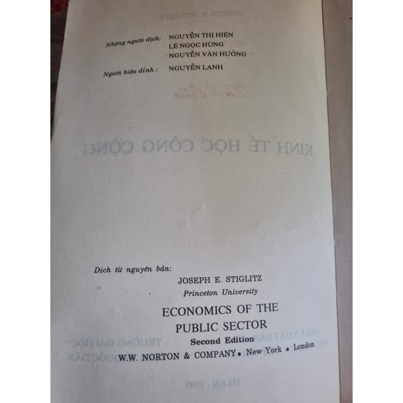 KINH TẾ HỌC CỘNG ĐỒNG Joseph E. Stiglitz, Nobel Kinh tế 2001 164551