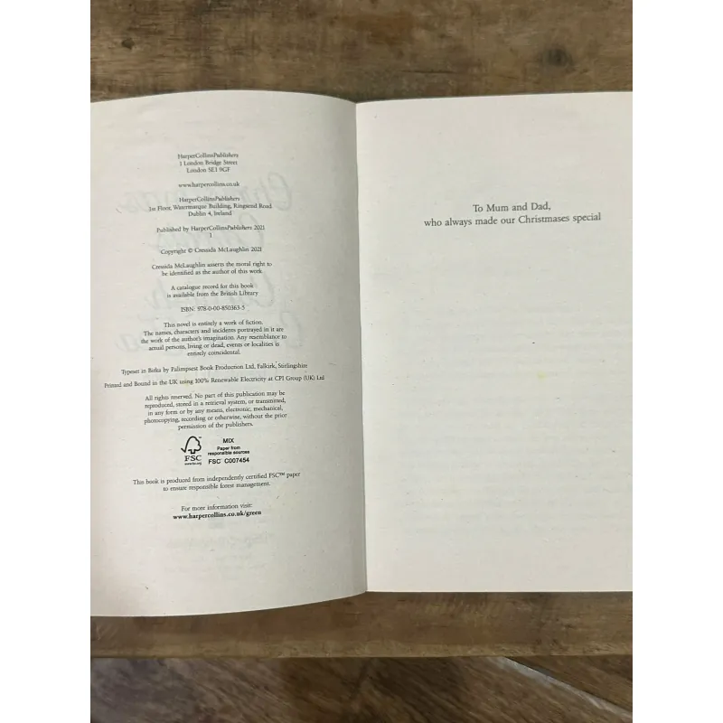 Christmas Carols and a Cornish Cream Tea - Cressida McLaughlin 752898