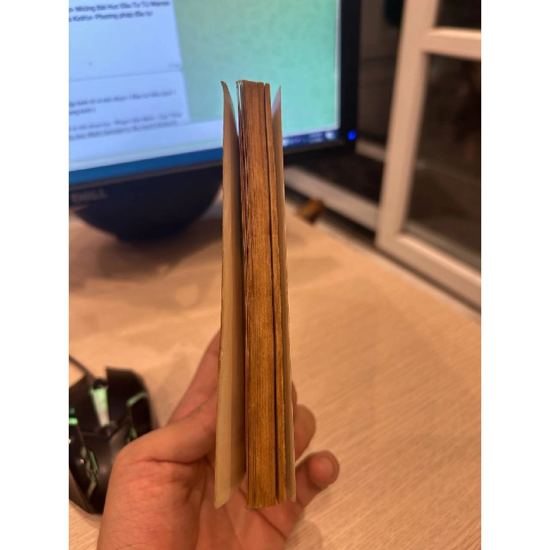 Một Tuổi Thơ Văn - Nguyên Hồng 931254