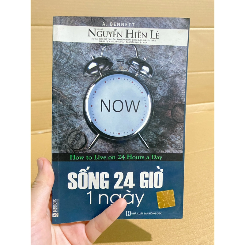 Sách Sống 24 giờ một ngà 537079