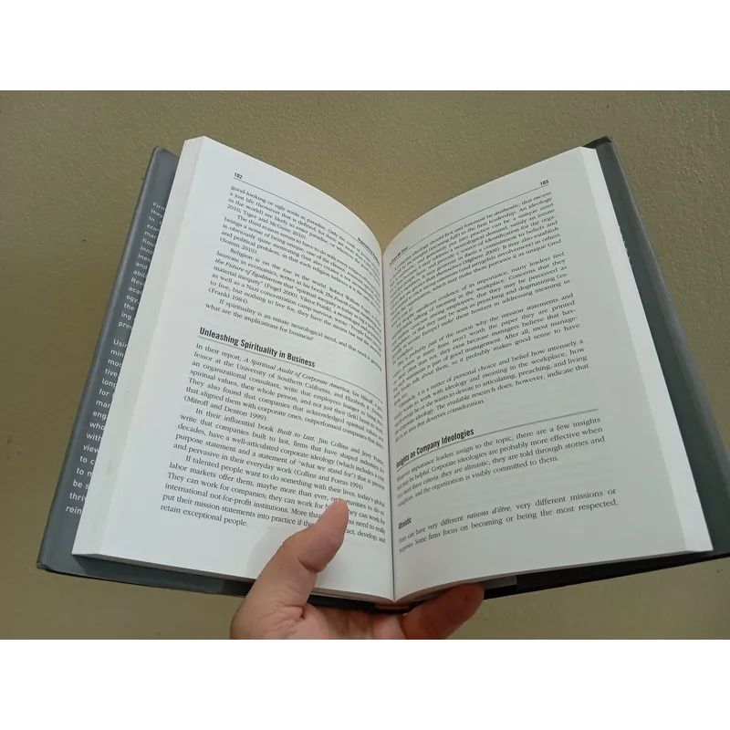 Serial innovators, english book sách tiếng Anh  1064094