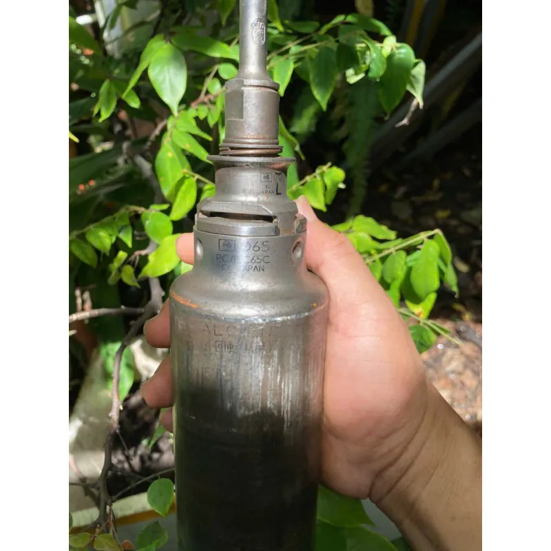 Bộ mũi khoan rút lõi 63mm Nhật Bản. 596599