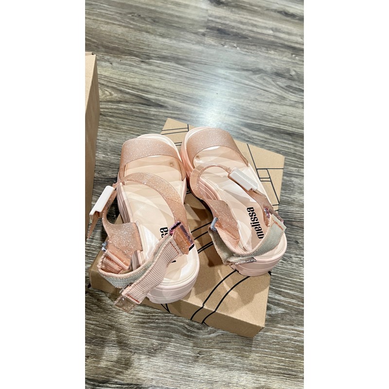 Sandal mới 100%, size 36-36.5 đi vừa 145762