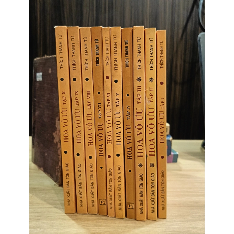 Hoa vô ưu (Bộ 10 cuốn) - Thích Thanh Từ 452951