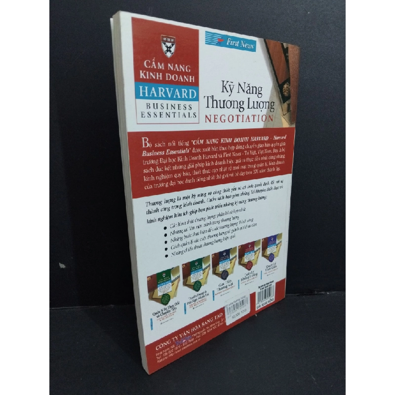 Cẩm nang kinh doanh Harvard Kỹ năng thương lượng mới 90% bẩn bìa, ố nhẹ, có mộc đỏ trang đầu 2007 HCM2811 Harvard Business Essentials KỸ NĂNG Oreka-Blogmeo 330734