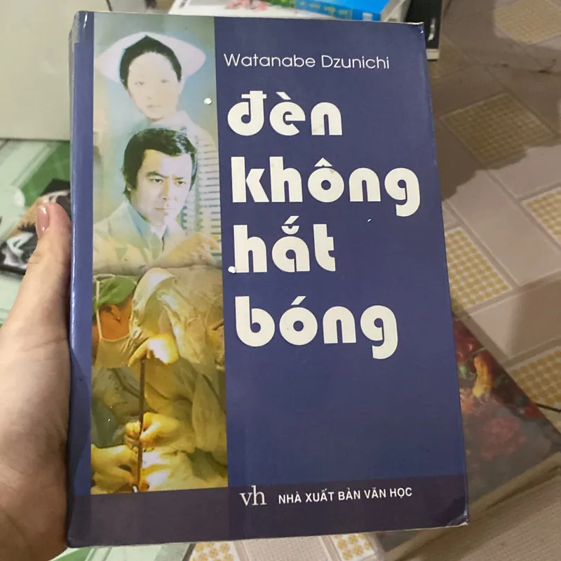 Đèn không hắt bóng  729271