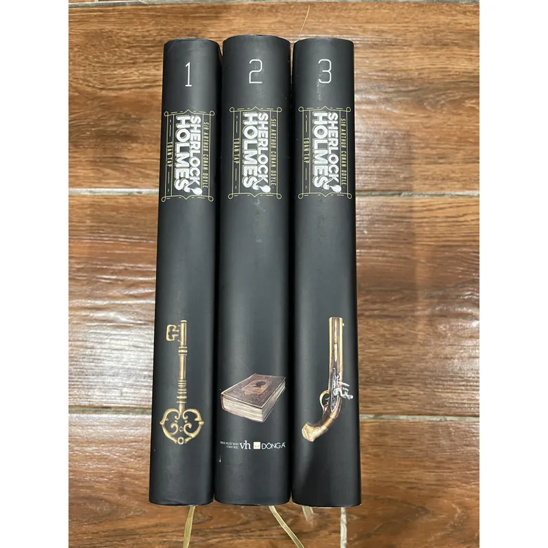 SHERLOCK HOLMES trọn bộ 3 tập  704003