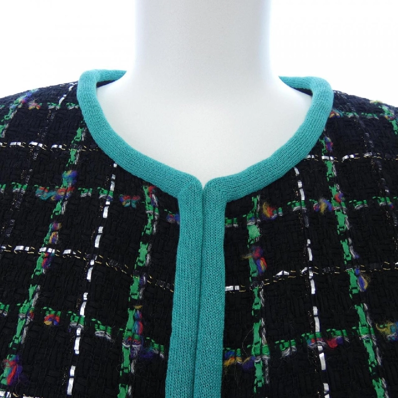 Áo khoác CHANEL 635400