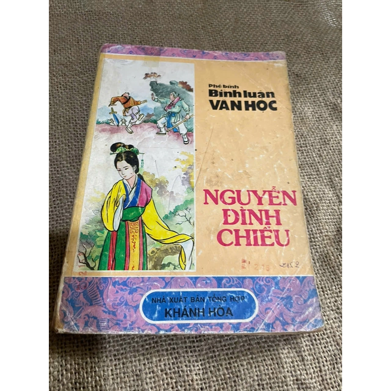 Bình luận văn học  Nguyễn Đình Chiểu 460887