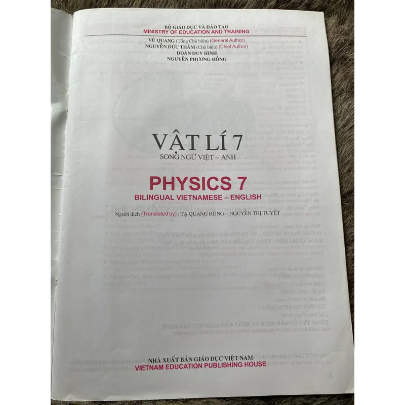 (Song ngữ) Vật Lí 7 song ngữ Việt Anh 603168
