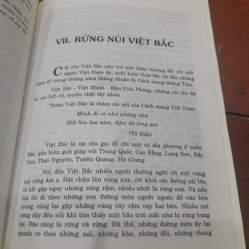 Nguyễn Khắc Viện - KỂ CHUYỆN ĐẤT NƯỚC 453337