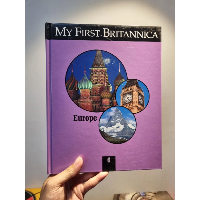 MY FIRST BRITANNICA : An Exciting reference set that brings children the world and the universe beyond 233903