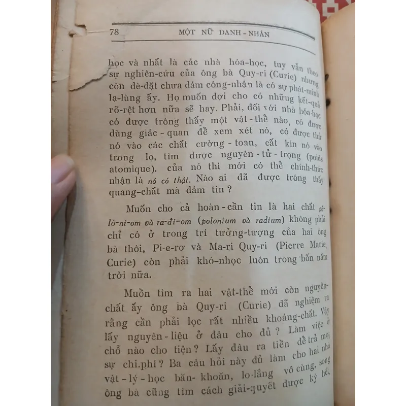 MỘT NỮ DANH NHÂN - LAN TÚ, LÊ DOÃN VỸ  728493