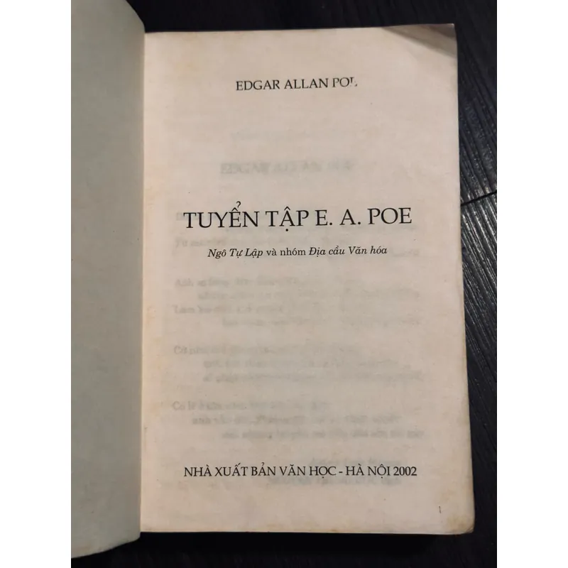 Tuyển tập Edgar Allan Poe 557725