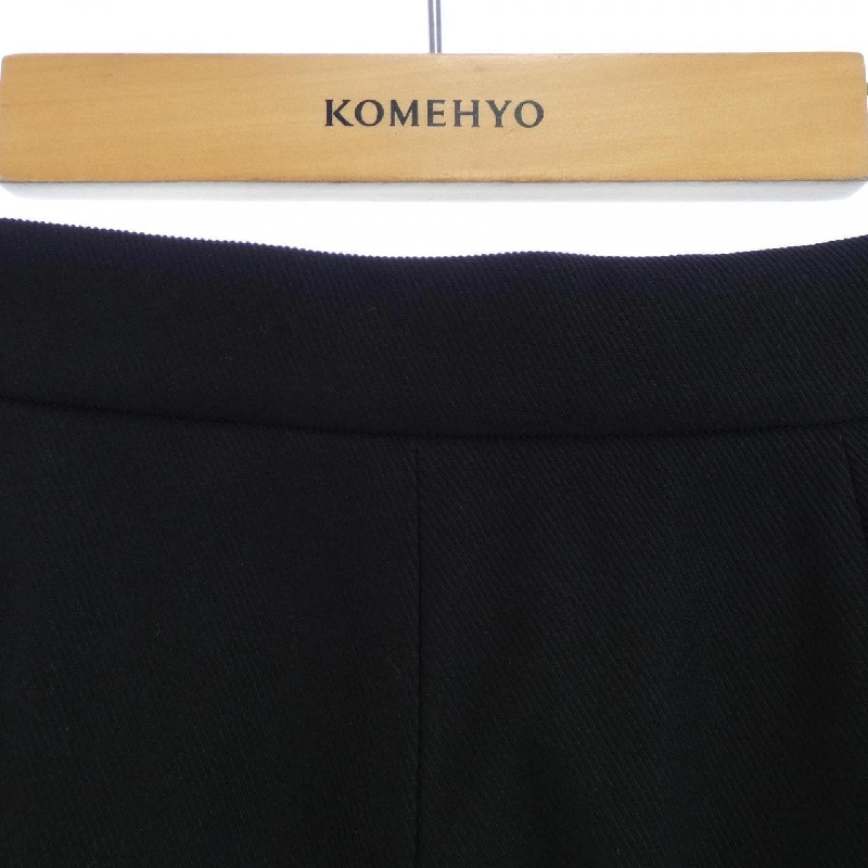 【Mã giảm giá】Blue Label Crestbridge BLUE LABEL CRESTBRIDGE Váy 652801