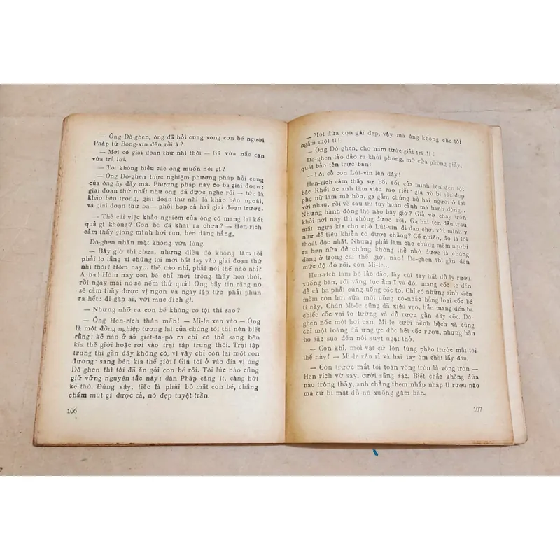 Truyện tình báo Liên Xô: NAM TƯỚC VON GOLDRING (Trọn bộ 3 tập 732 trang) 728528