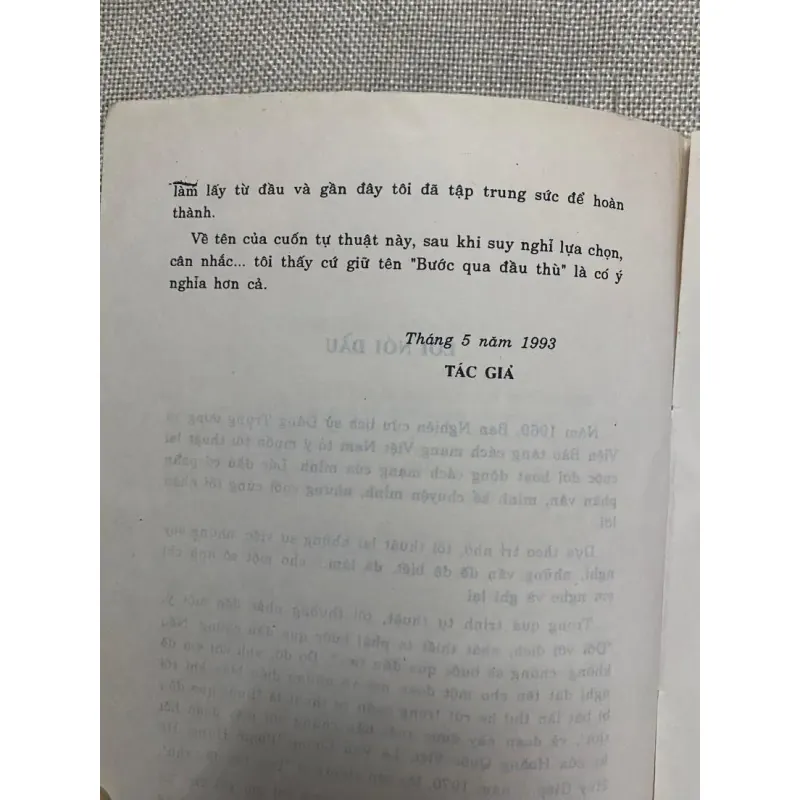 Bước qua đầu thù-Trần Hữu Dực 1027670