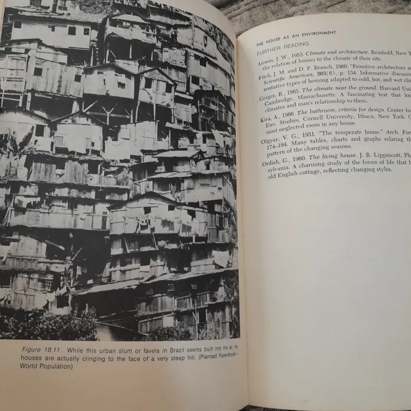 Sách ngoại văn Anh. ENVIRONMENT AND MAN. Dr Richard H. Wagner -State Colleg.  Oct 1970 733496