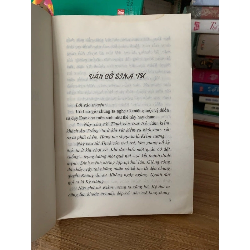 Người trồng hoa và chàng tu sỹ- Triều Tâm Ảnh 750686