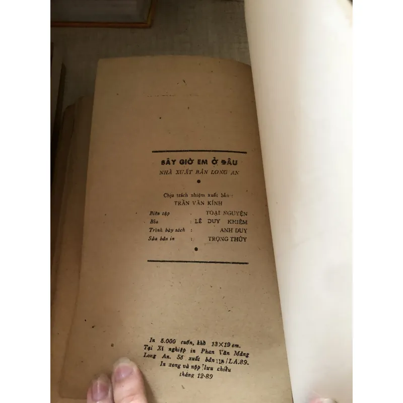 Bây giờ em ở đâu tiểu thuyết 976113