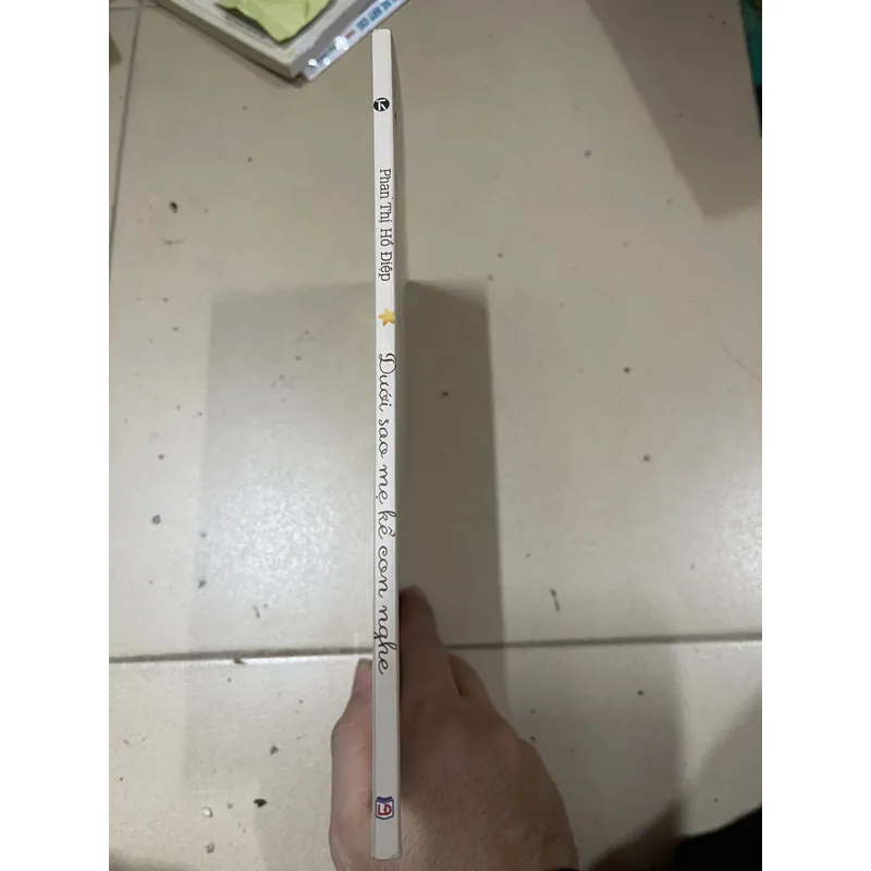 Dưới sao mẹ kể con nghe - Phan Hồ Điệp (c43) 695564