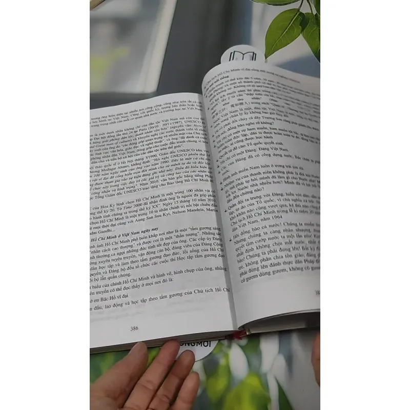 [MIỄN PHÍ BỌC SÁCH] Lịch Sử Họ Nguyễn Việt Nam - Từ Thời Vua Hùng Dựng Nước Đến Thời Đại  727377