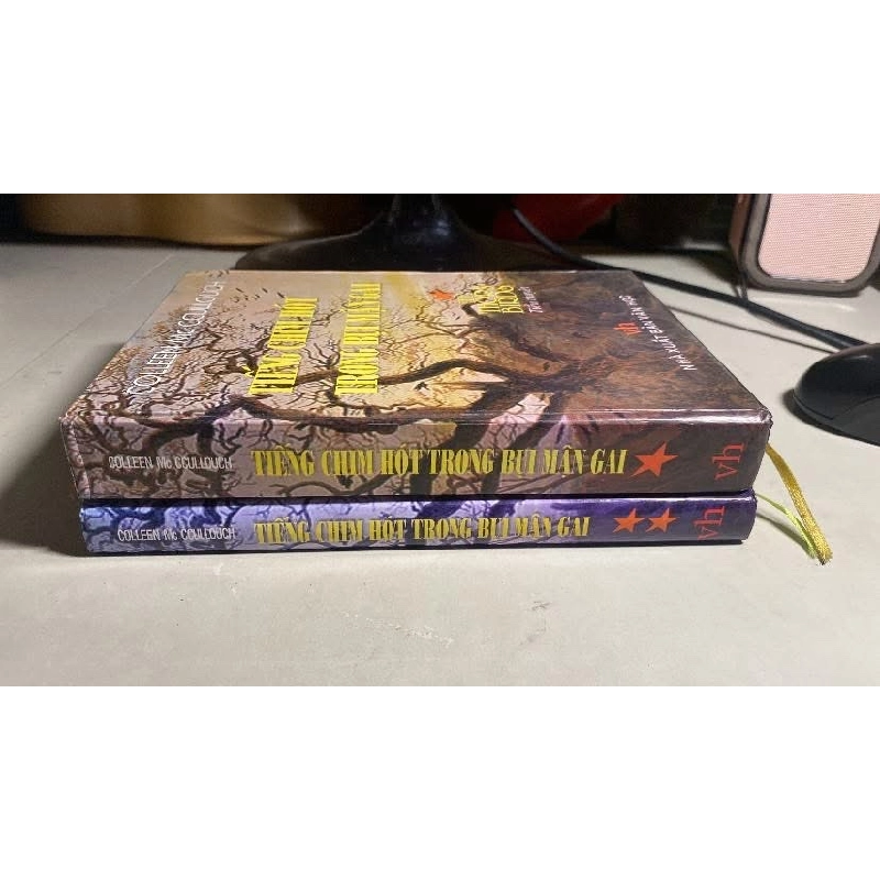 Tiếng Chim Hót Trong Bụi Mận Gai (2 tập) - Colleen Mc CCullouch 452296