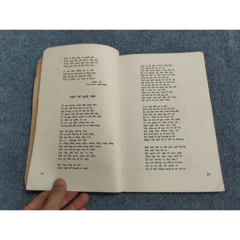 THƠ CA GIẢI PHÓNG 517611