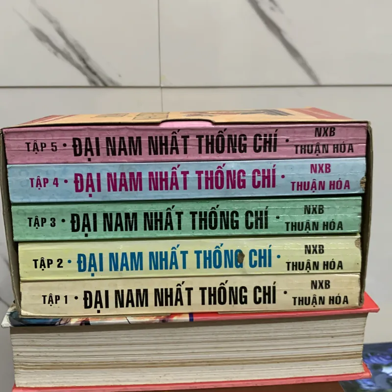 Đại nam nhất thống chí, quốc sử quán triều nguyễn. Full bộ 5 tập. 4a4 755367