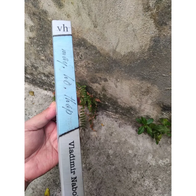 Mây hồ tháp tập truyện ngắn Vladimir Nabokov 1019237