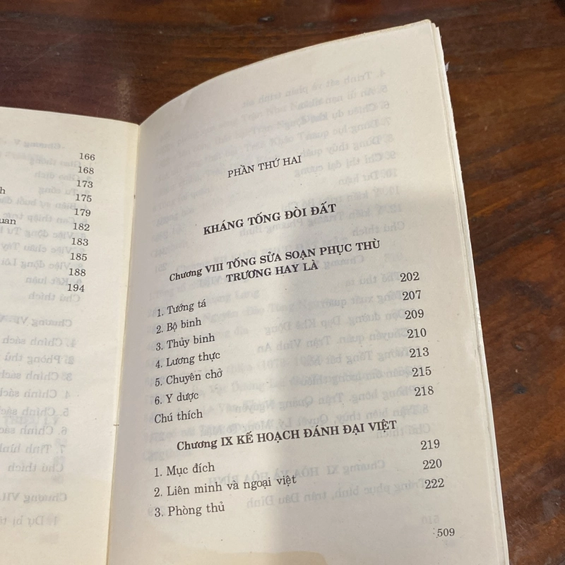 LÝ THƯỜNG KIỆT - LỊCH SỬ NGOẠI GIAO VÀ TÔNG GIÁO TRIỀU LÝ (XB 1996) 493048