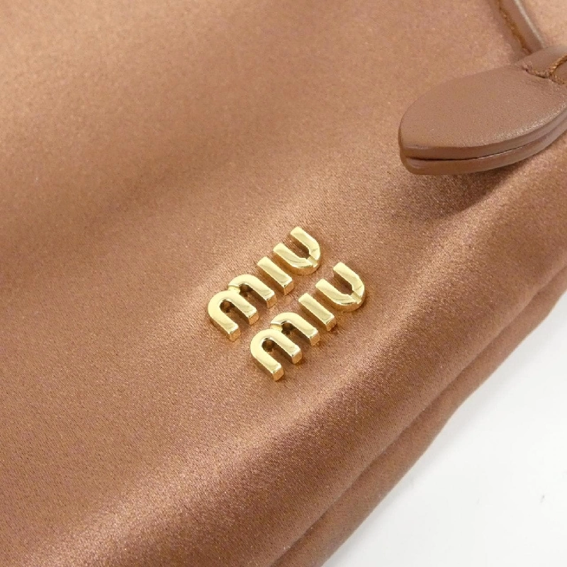 【Sản phẩm mới】Miu Miu 5NG010 Túi đeo 624058