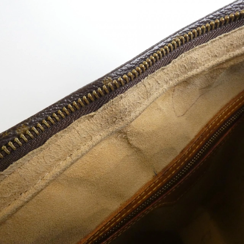 Túi xách vai Louis Vuitton Monogram Looping GM M51145 609901