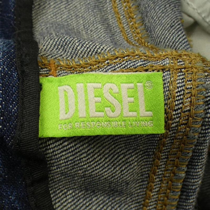 Quần jeans DIESEL 650935